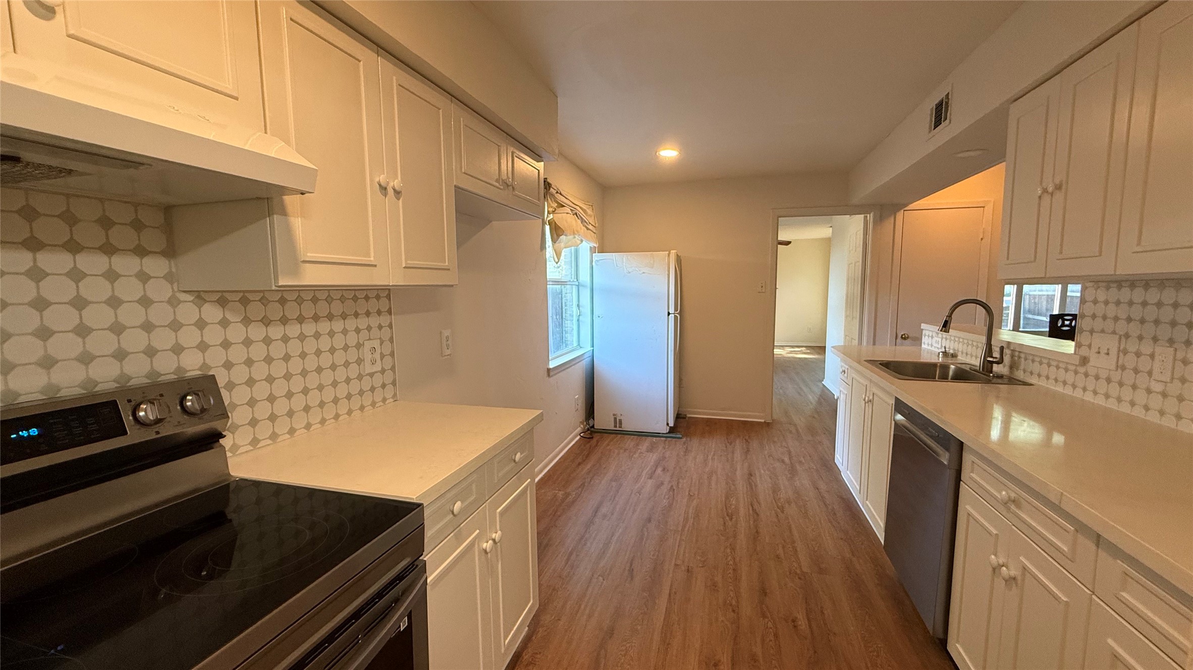 13329 Southview Lane Dallas TX 75240