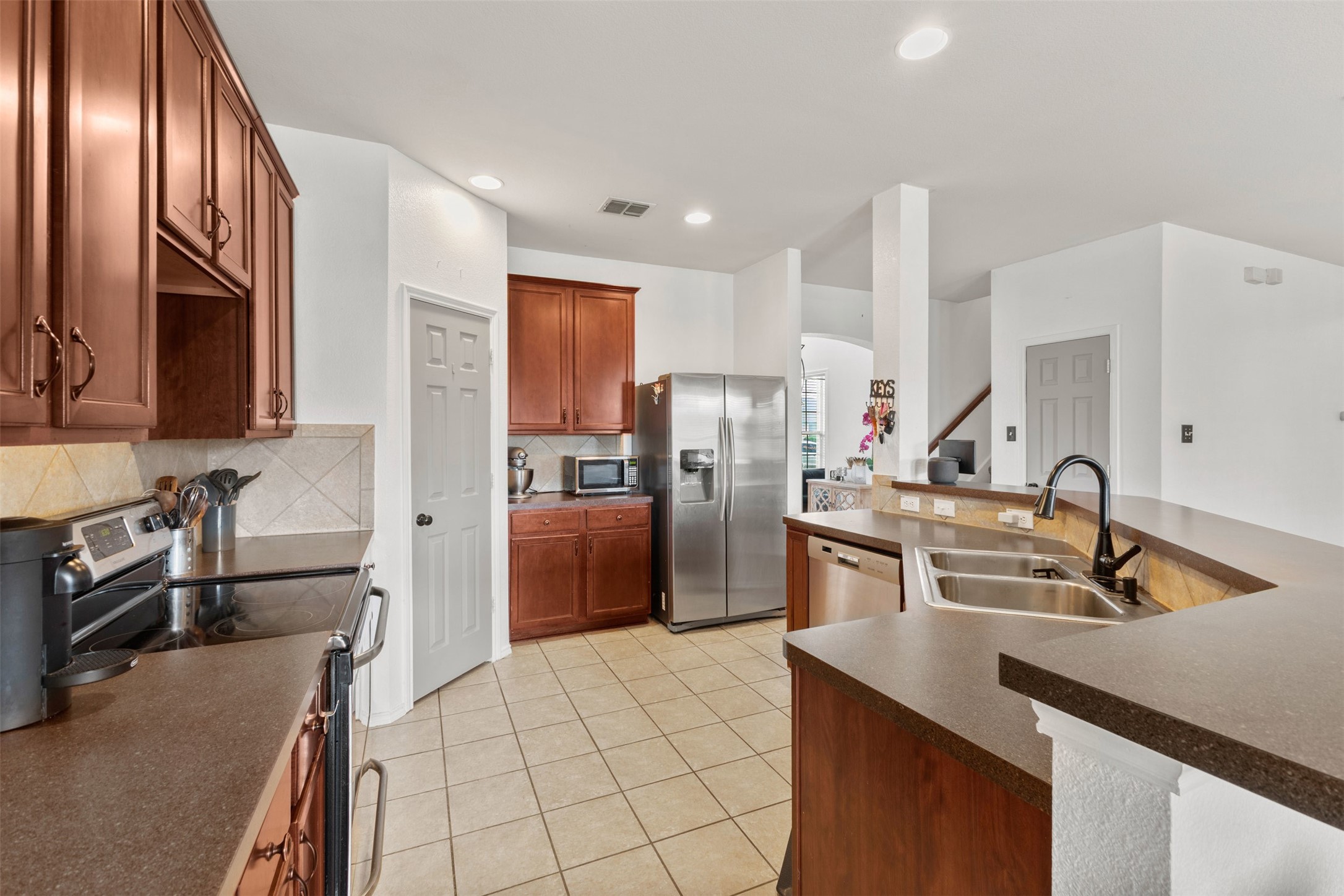 1362 Vermont Avenue Lancaster TX 75134