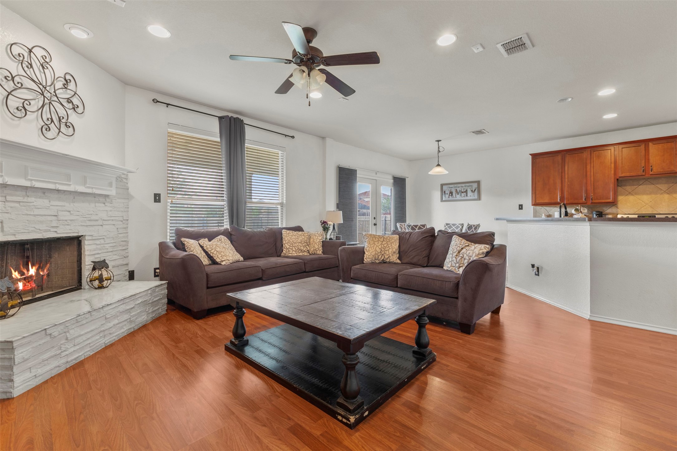 1362 Vermont Avenue Lancaster TX 75134