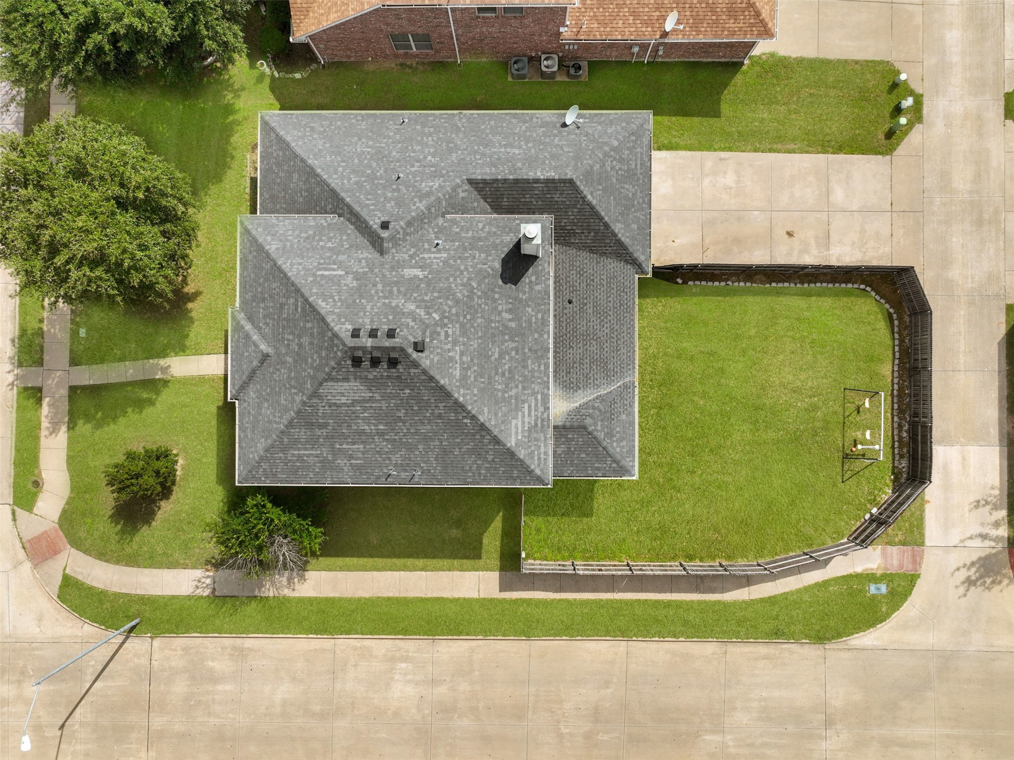 1362 Vermont Avenue Lancaster TX 75134