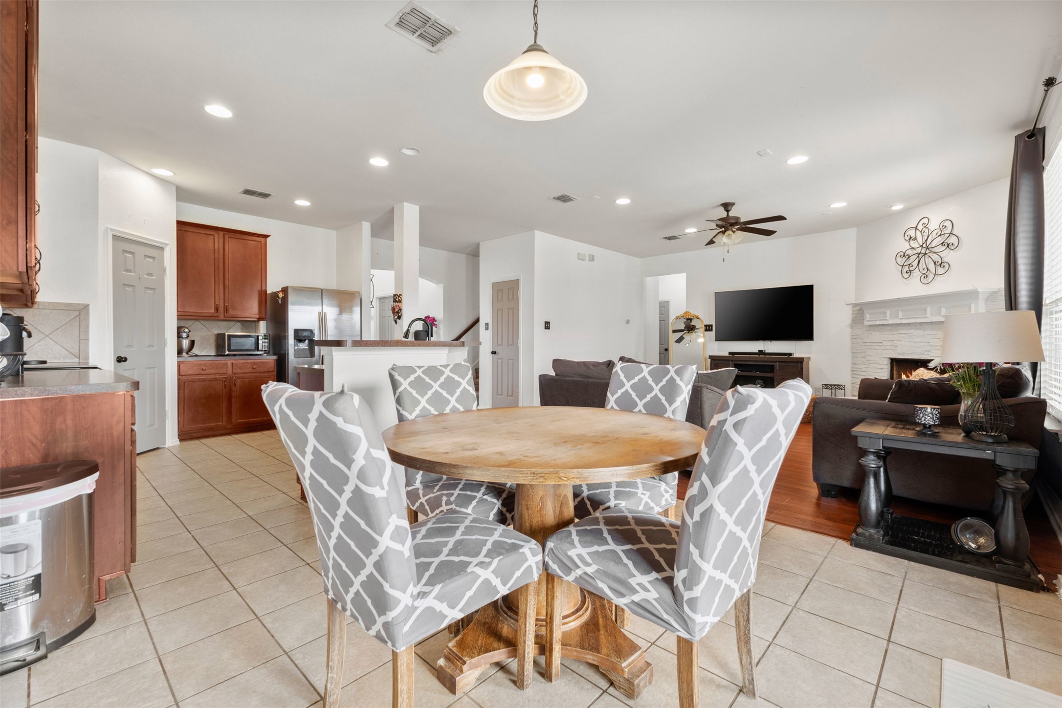 1362 Vermont Avenue Lancaster TX 75134