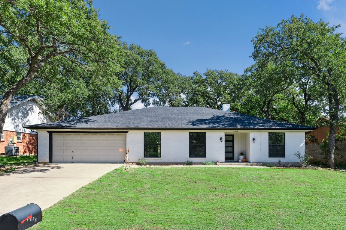 6024 Price Drive North Richland Hills TX 76180
