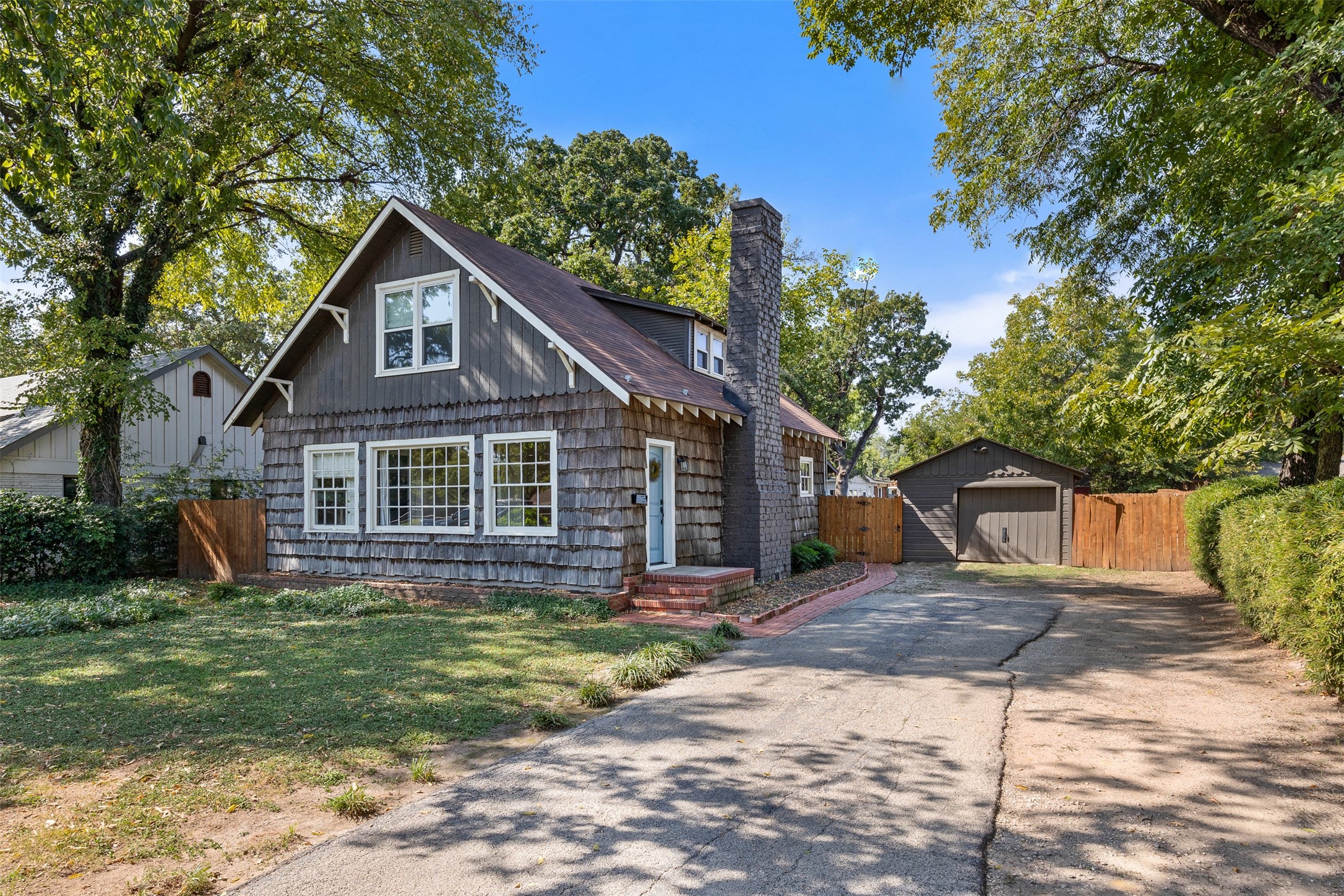 114 Burton Hill Road Westworth Village TX 76114