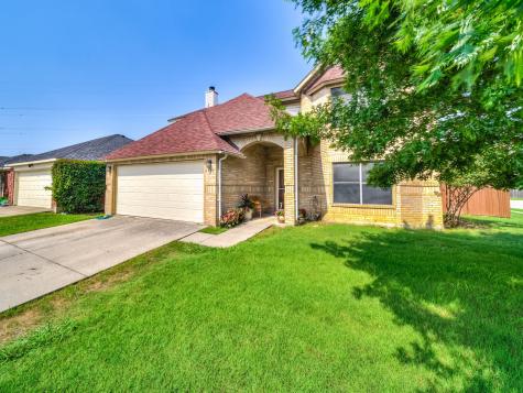 6700 Tokalon Lane Arlington TX 76002