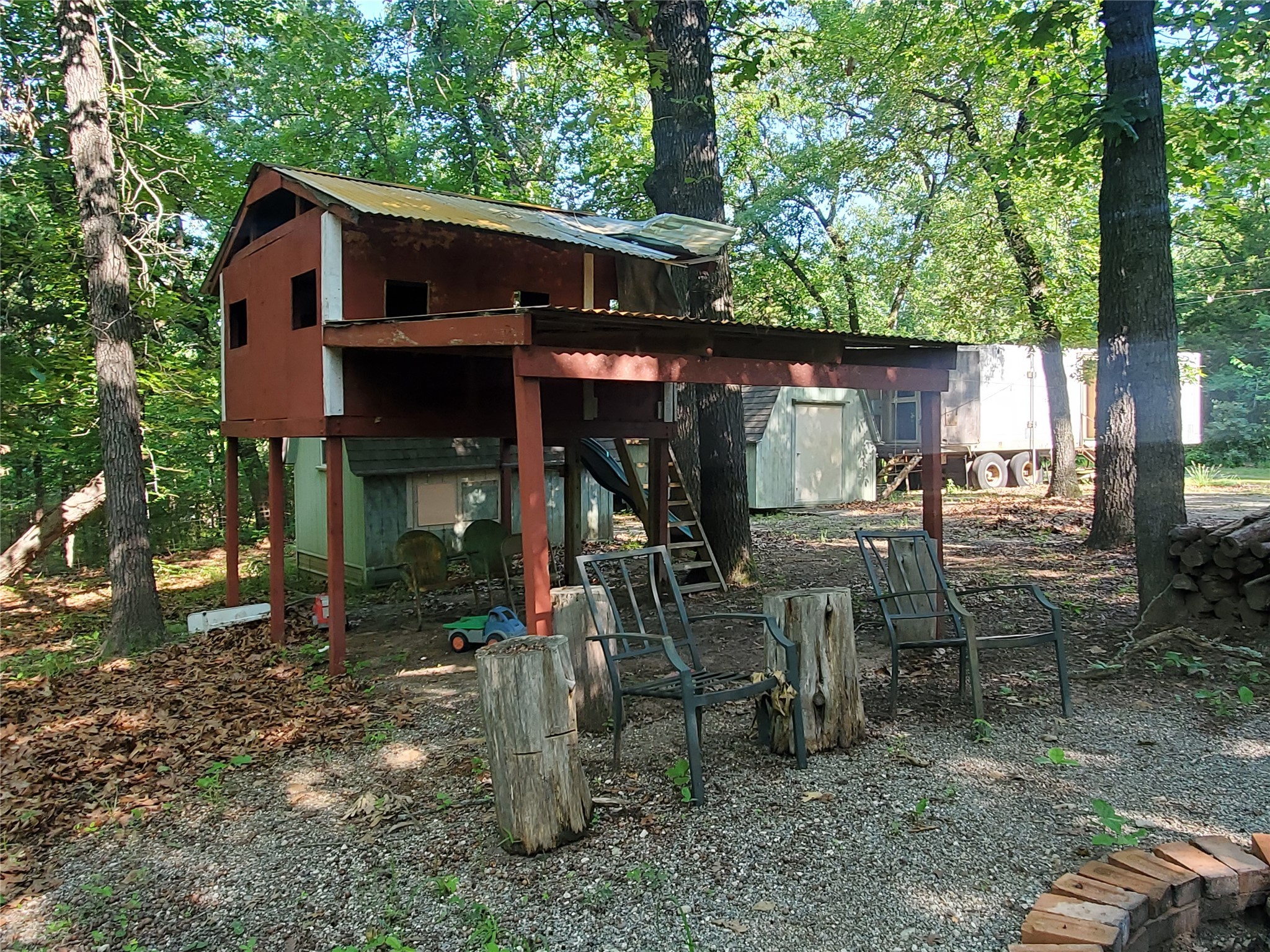 456 Pr 41 Honey Grove TX 75446