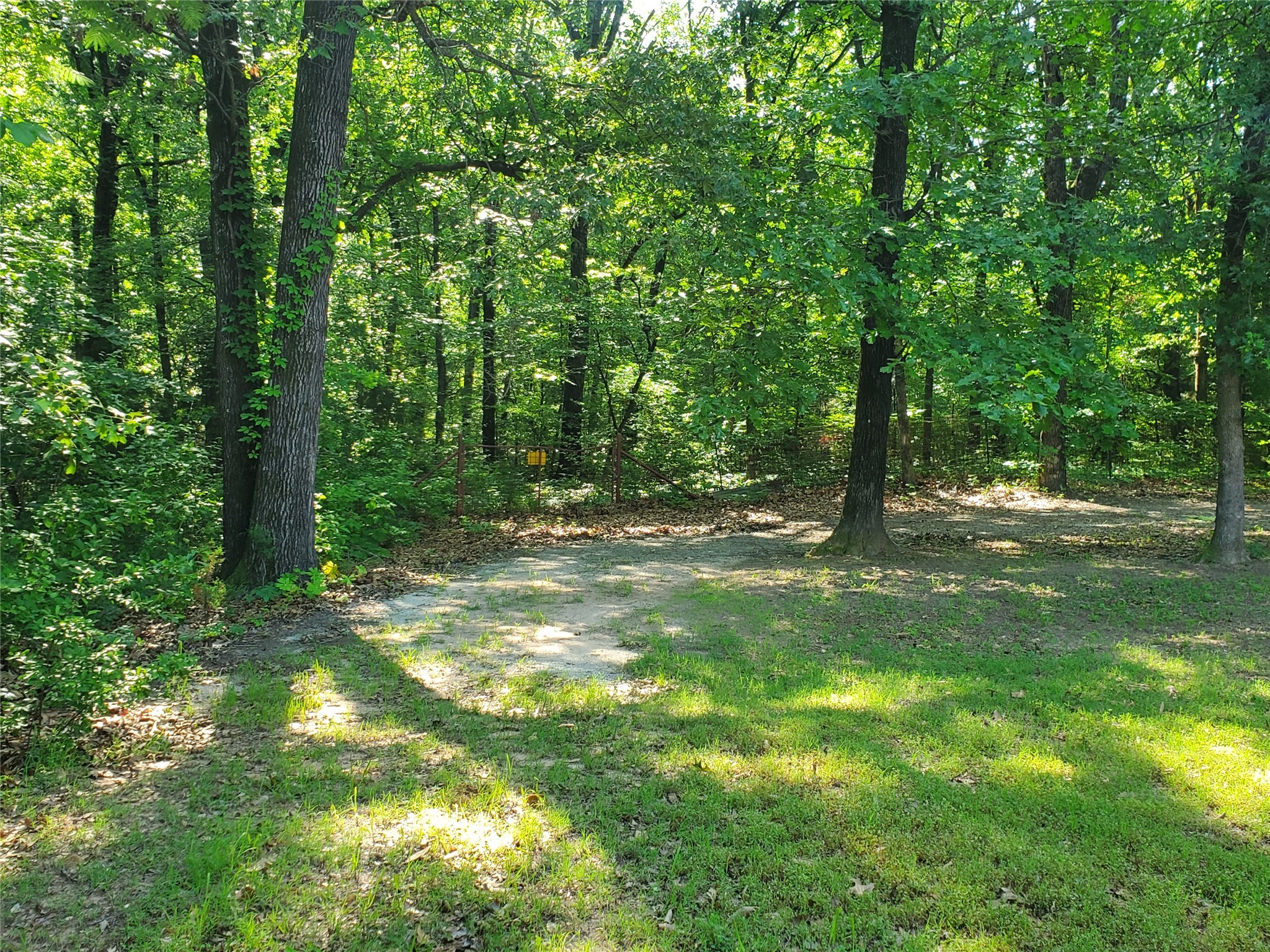 456 Pr 41 Honey Grove TX 75446