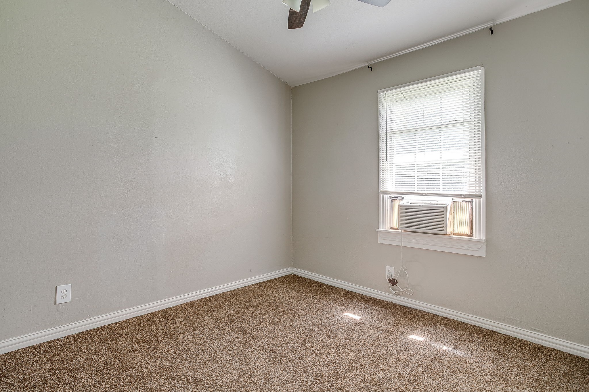822 Ronald Street White Settlement TX 76108