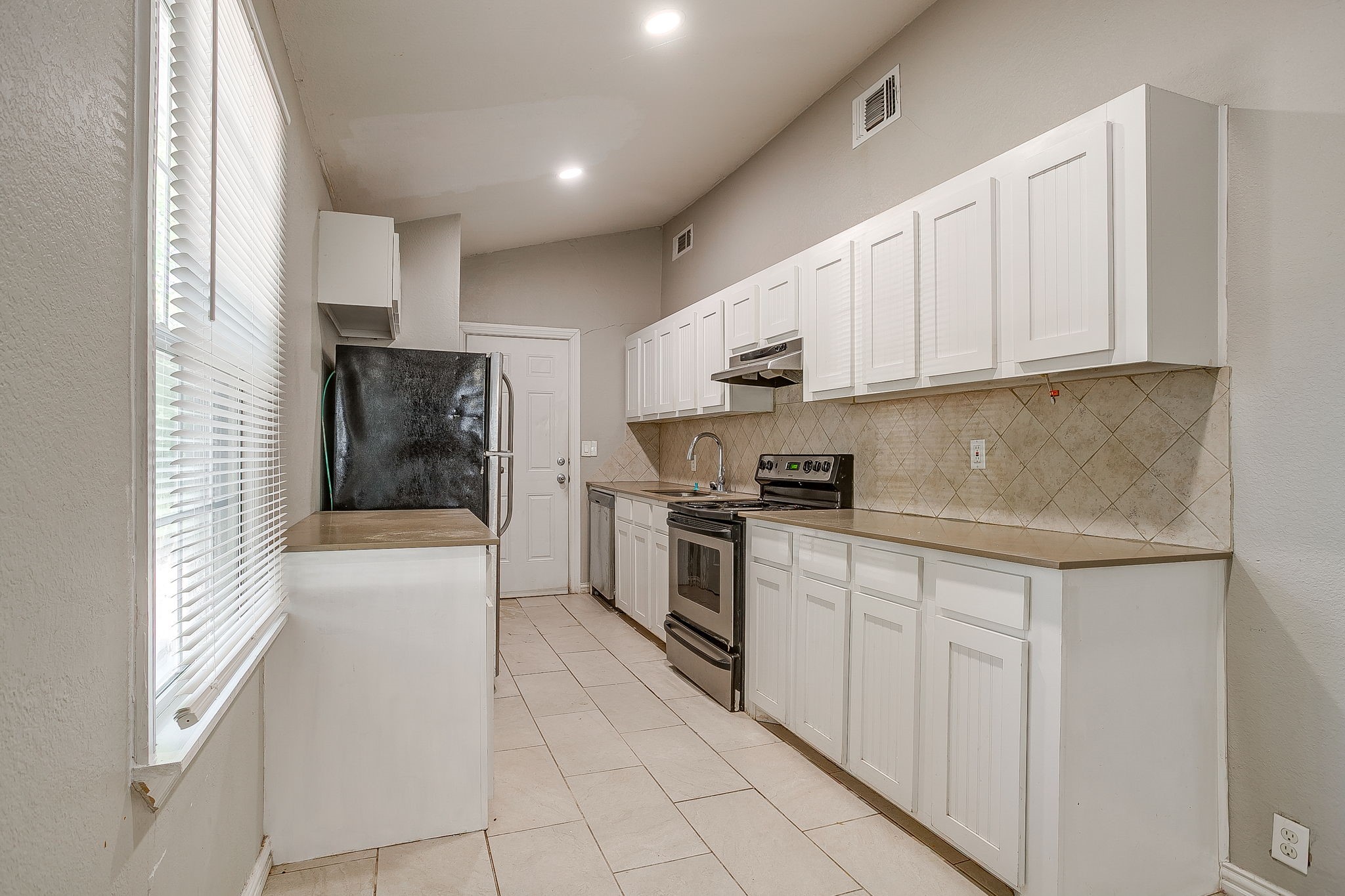822 Ronald Street White Settlement TX 76108