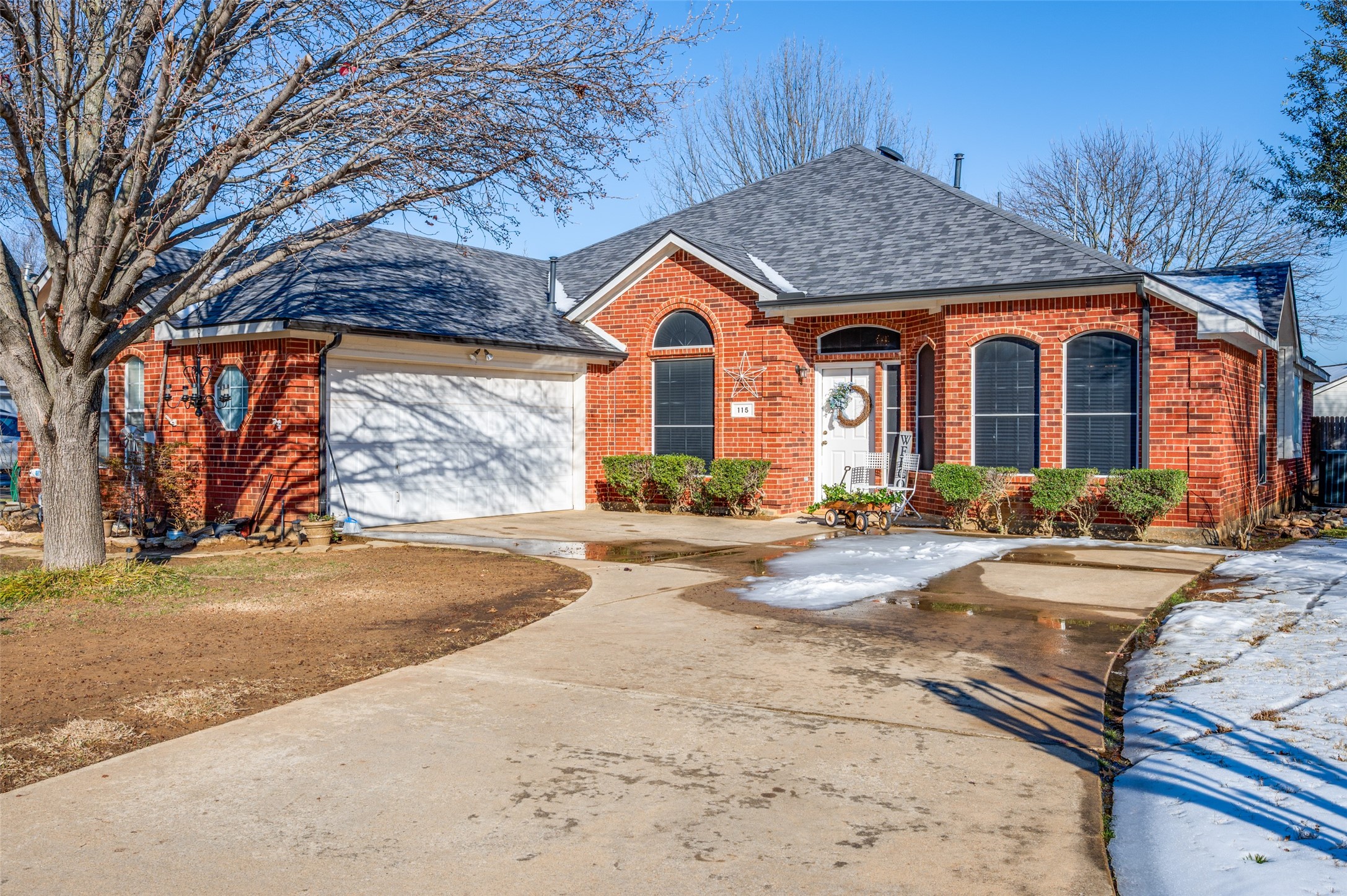 115 Dogwood Trail Shady Shores TX 76208