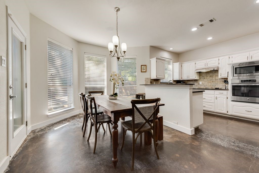 701 Crested Butte Trail Flower Mound TX 75028