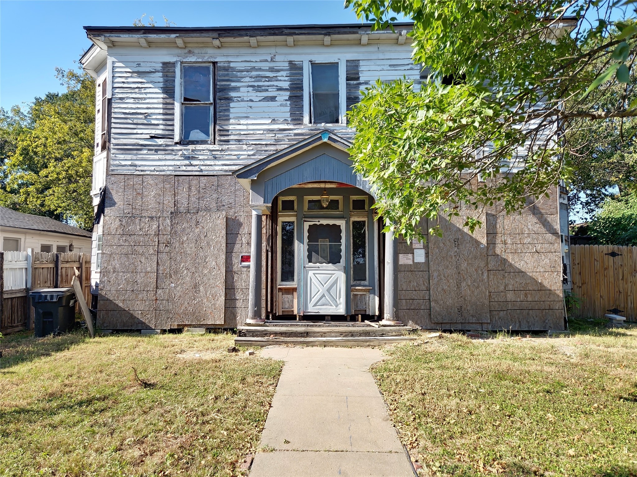 650 W 6th Avenue Corsicana TX 75110