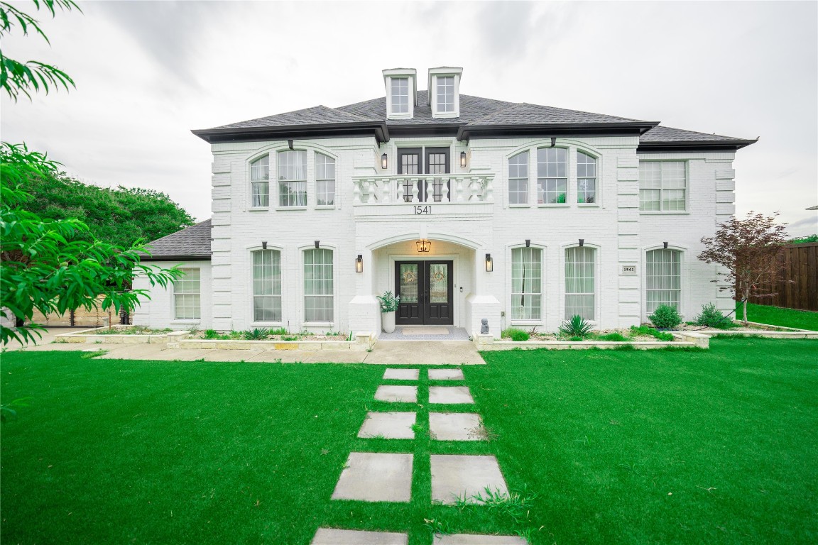 1541 Palm Valley Drive Garland TX 75043