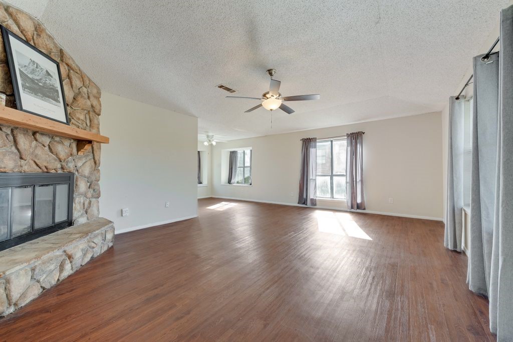 708 Shady Creek Trail Mesquite TX 75150