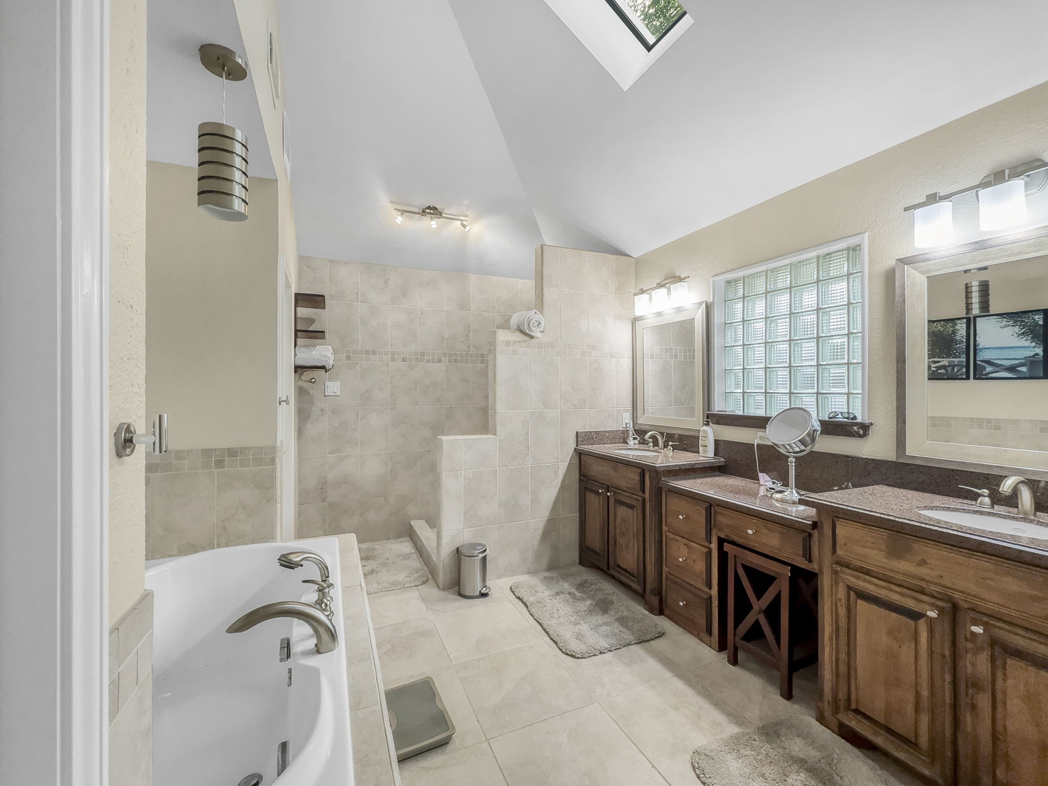 3502 Fieldwood Street Grapevine TX 76051
