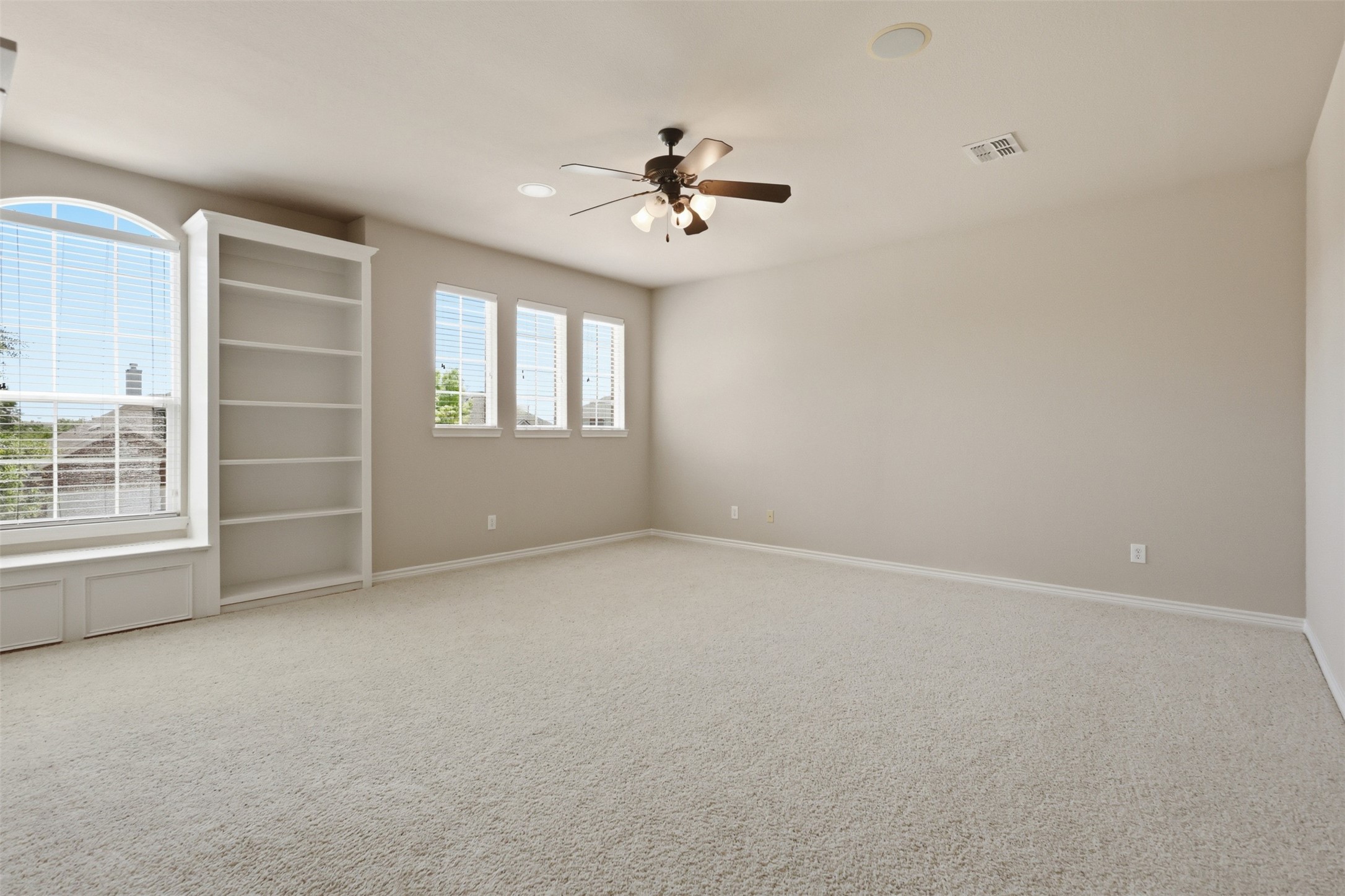 2731 Safe Harbor Drive Lewisville TX 75056
