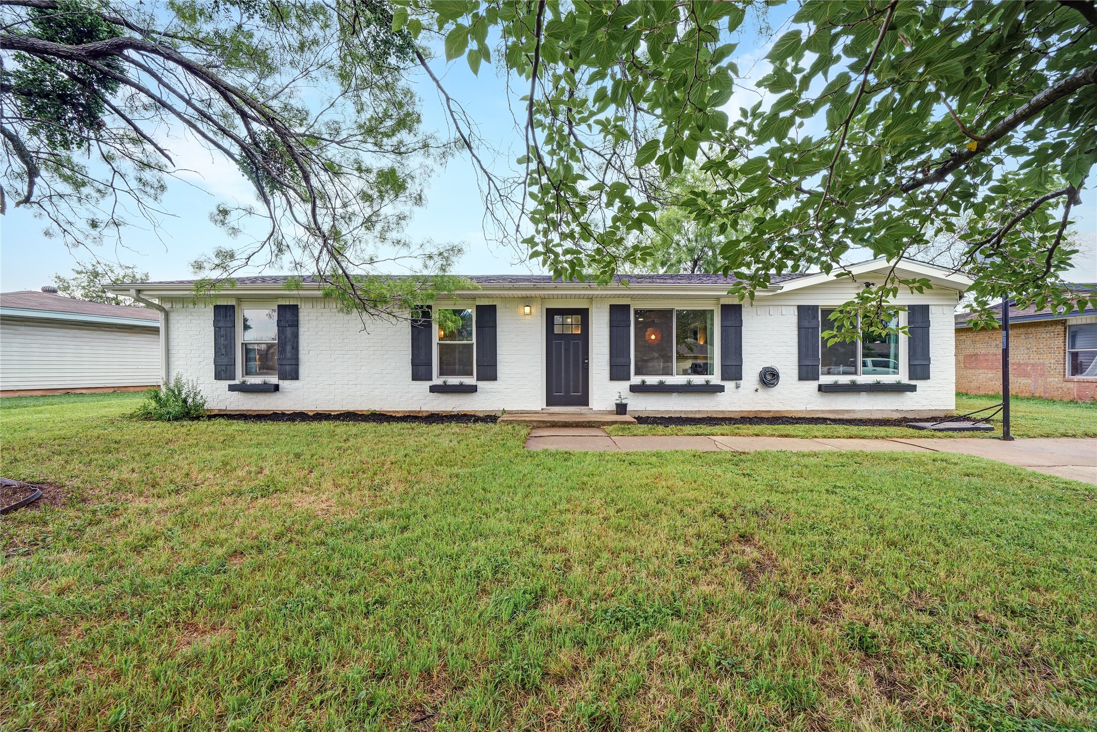 1910 SE 13th Street Mineral Wells TX 76067