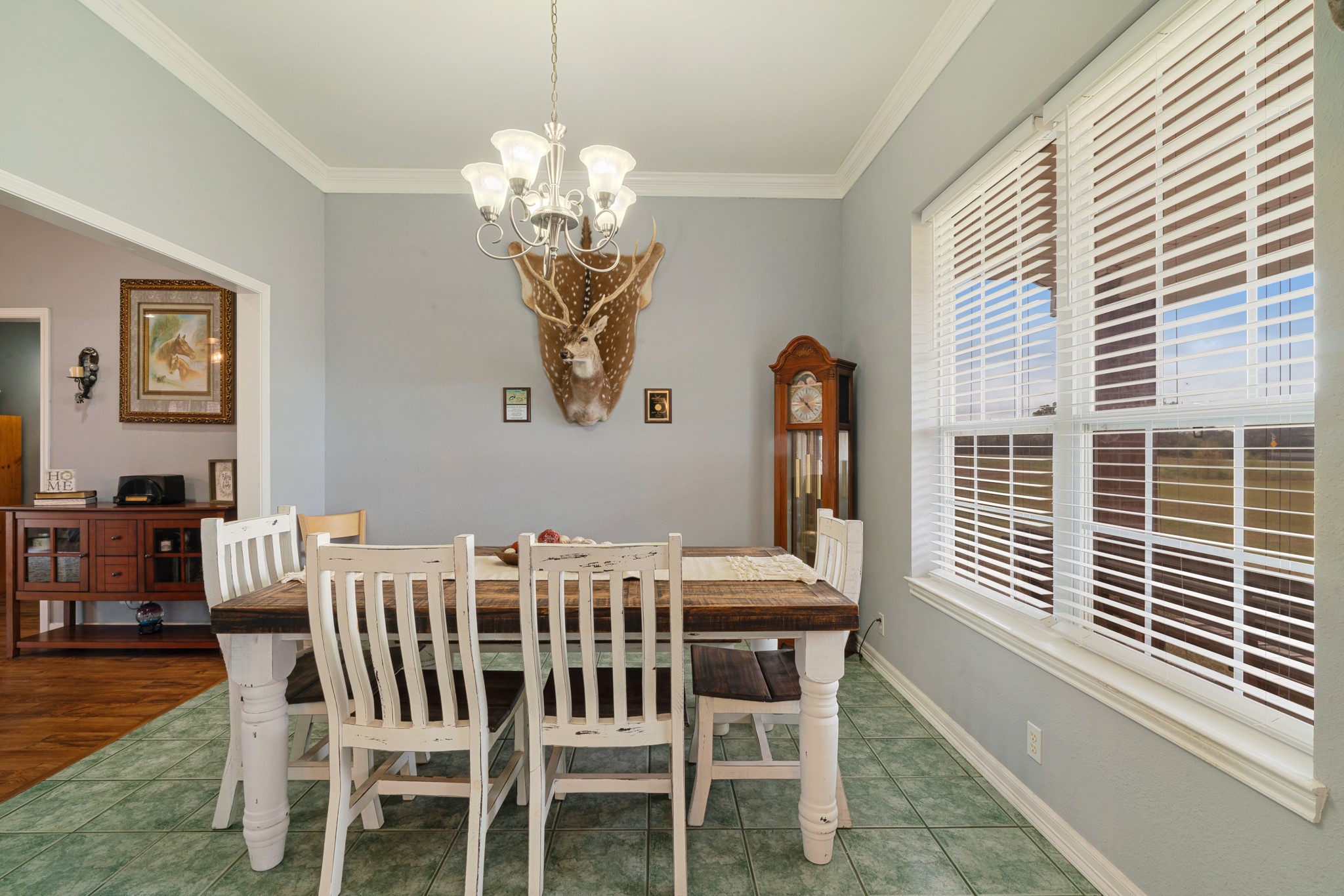 1005 E Highway 82 Blossom TX 75416