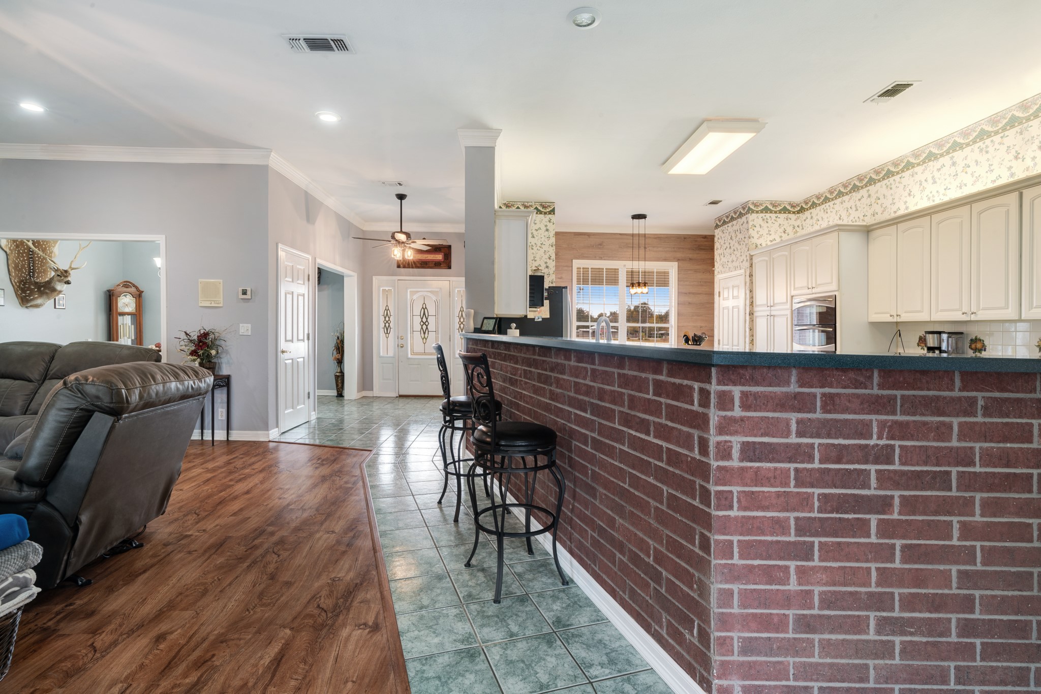 1005 E Highway 82 Blossom TX 75416