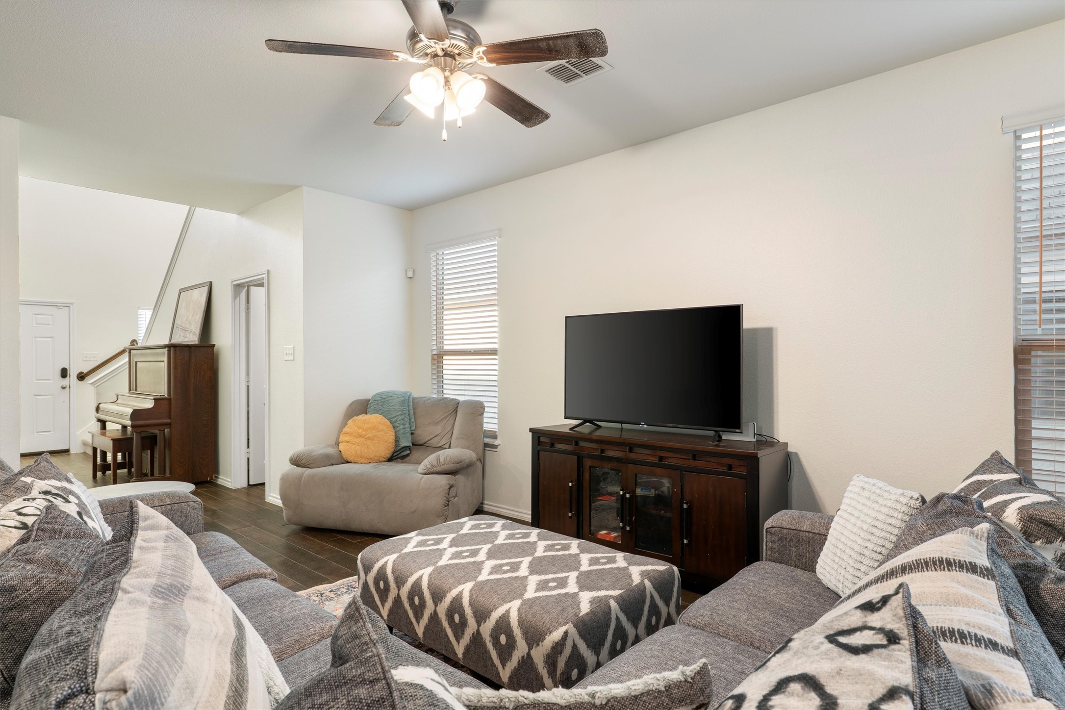 1025 Mason Street Aubrey TX 76227