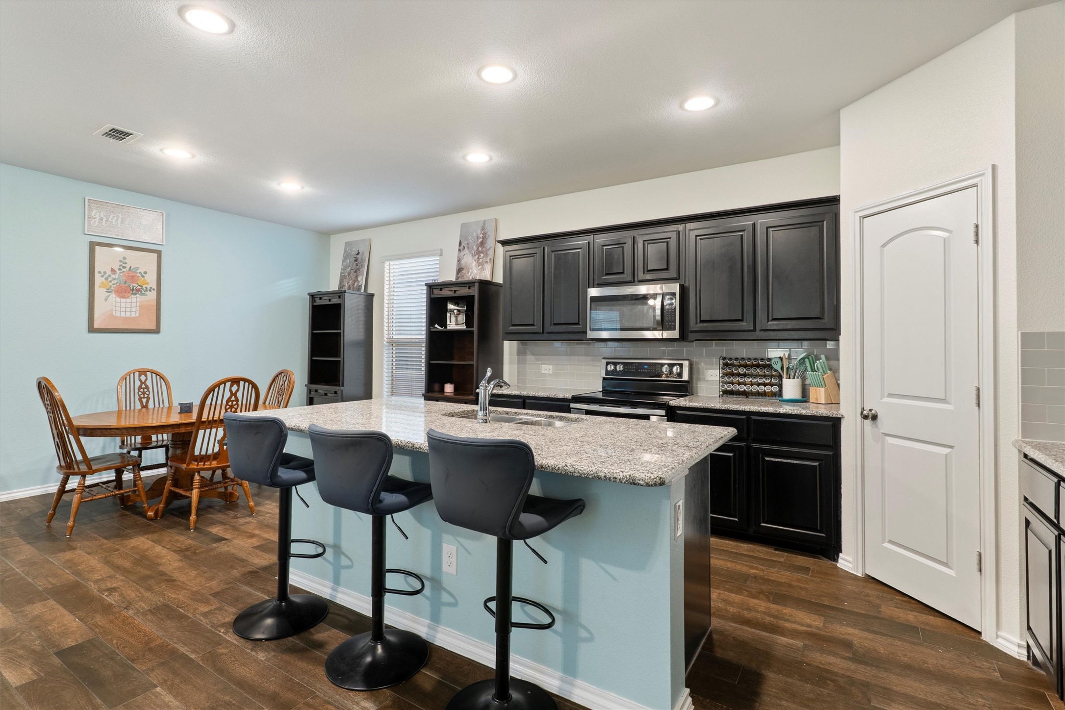 1025 Mason Street Aubrey TX 76227