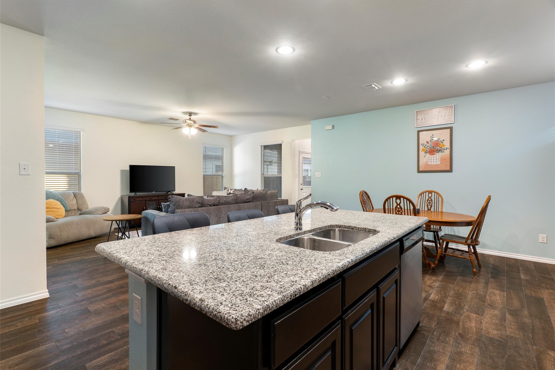 1025 Mason Street Aubrey TX 76227