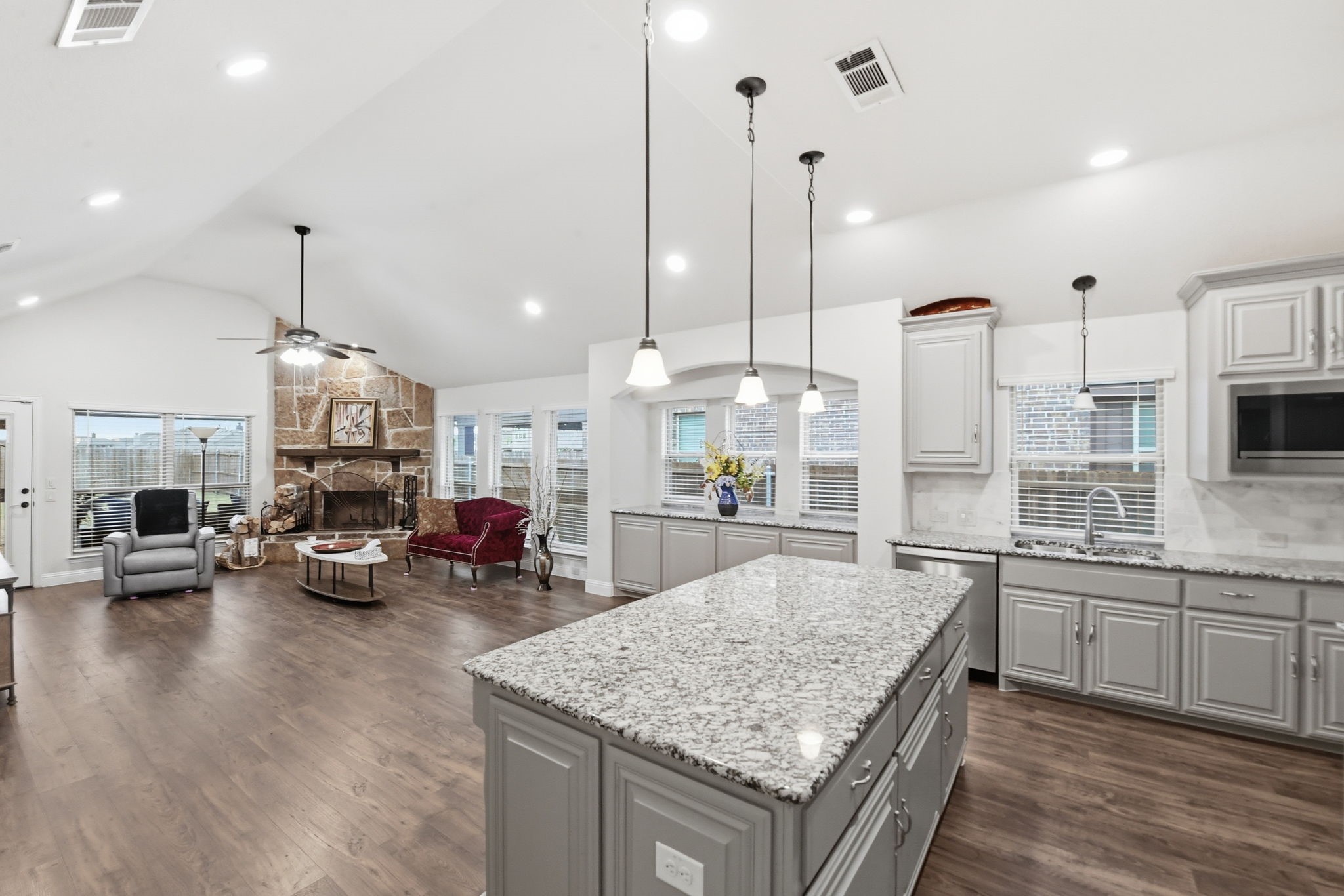 2011 Clearcreek Way Royse City TX 75189