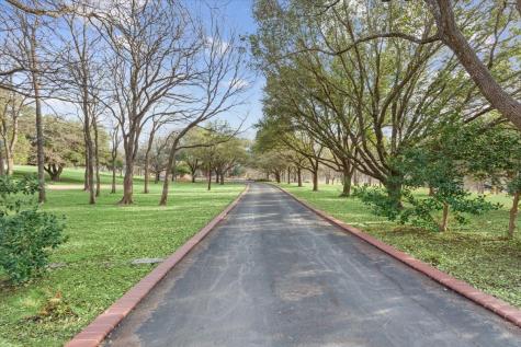 3429 River Oaks Drive Woodway TX 76712