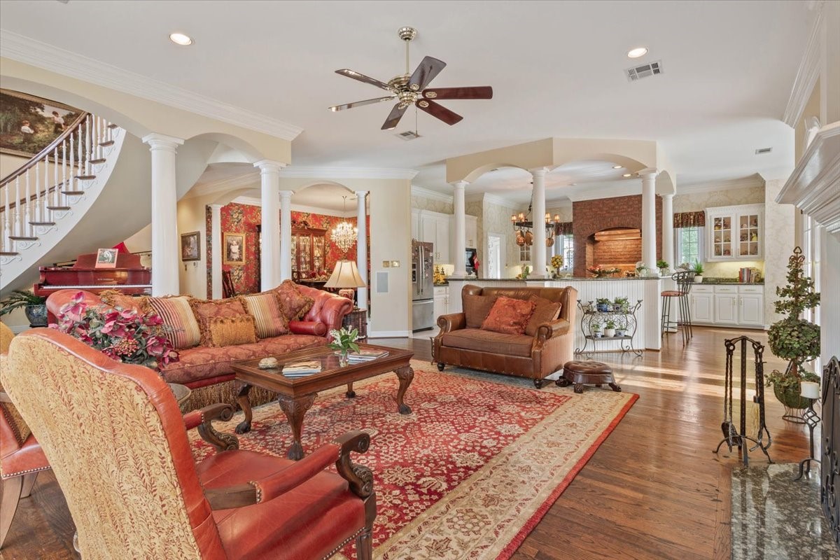 3429 River Oaks Drive Woodway TX 76712