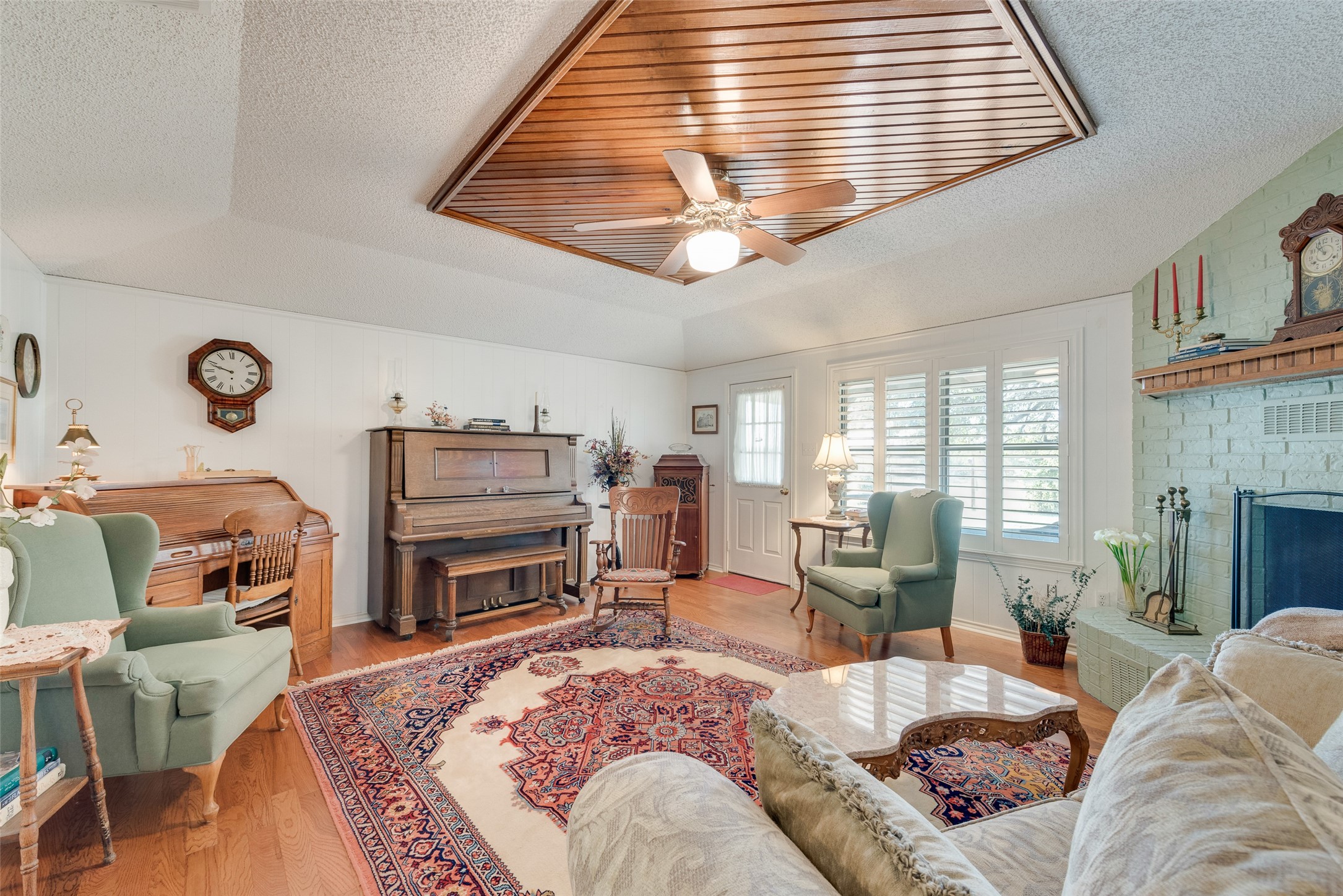 106 Rambling Trail Weatherford TX 76087