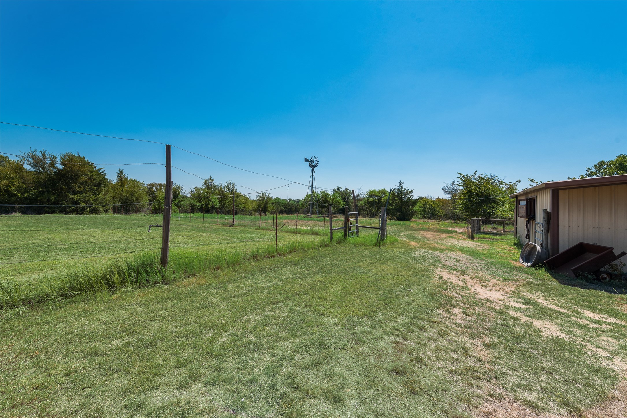 106 Rambling Trail Weatherford TX 76087
