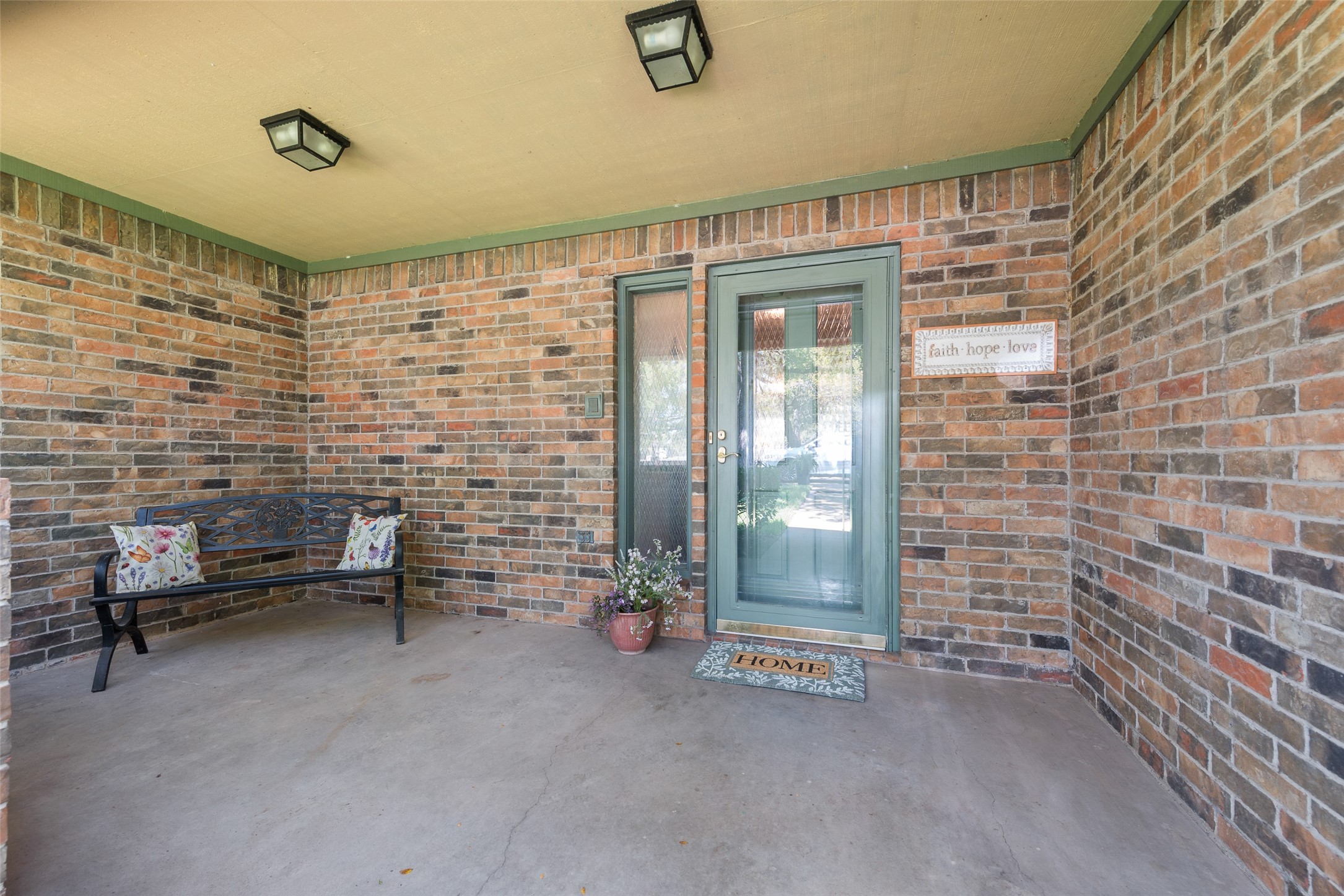 106 Rambling Trail Weatherford TX 76087