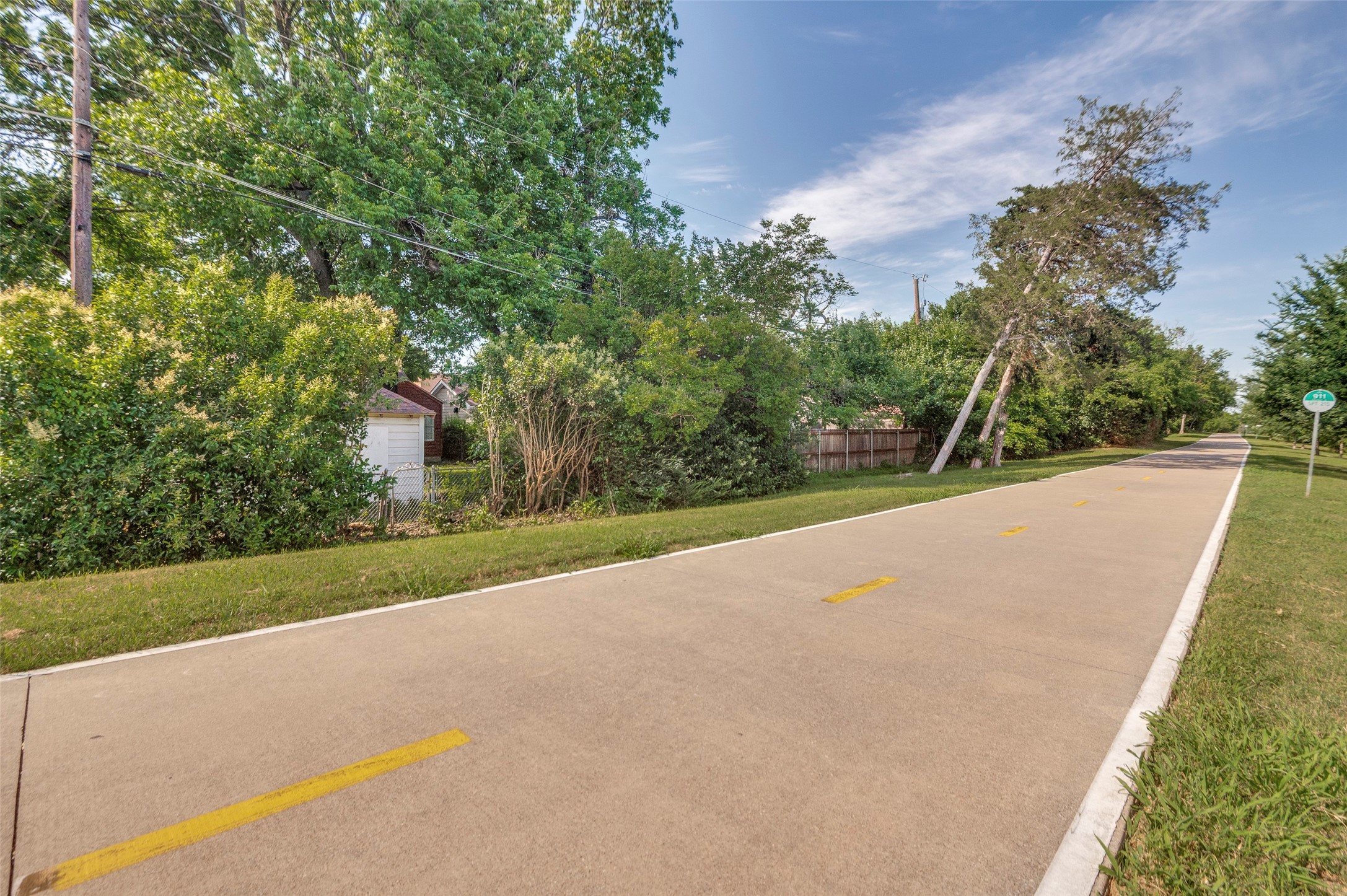 6322 Covington Lane Dallas TX 75214