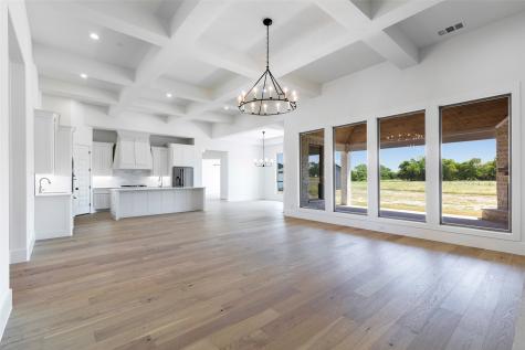 800 Vest Lane Pilot Point TX 76258