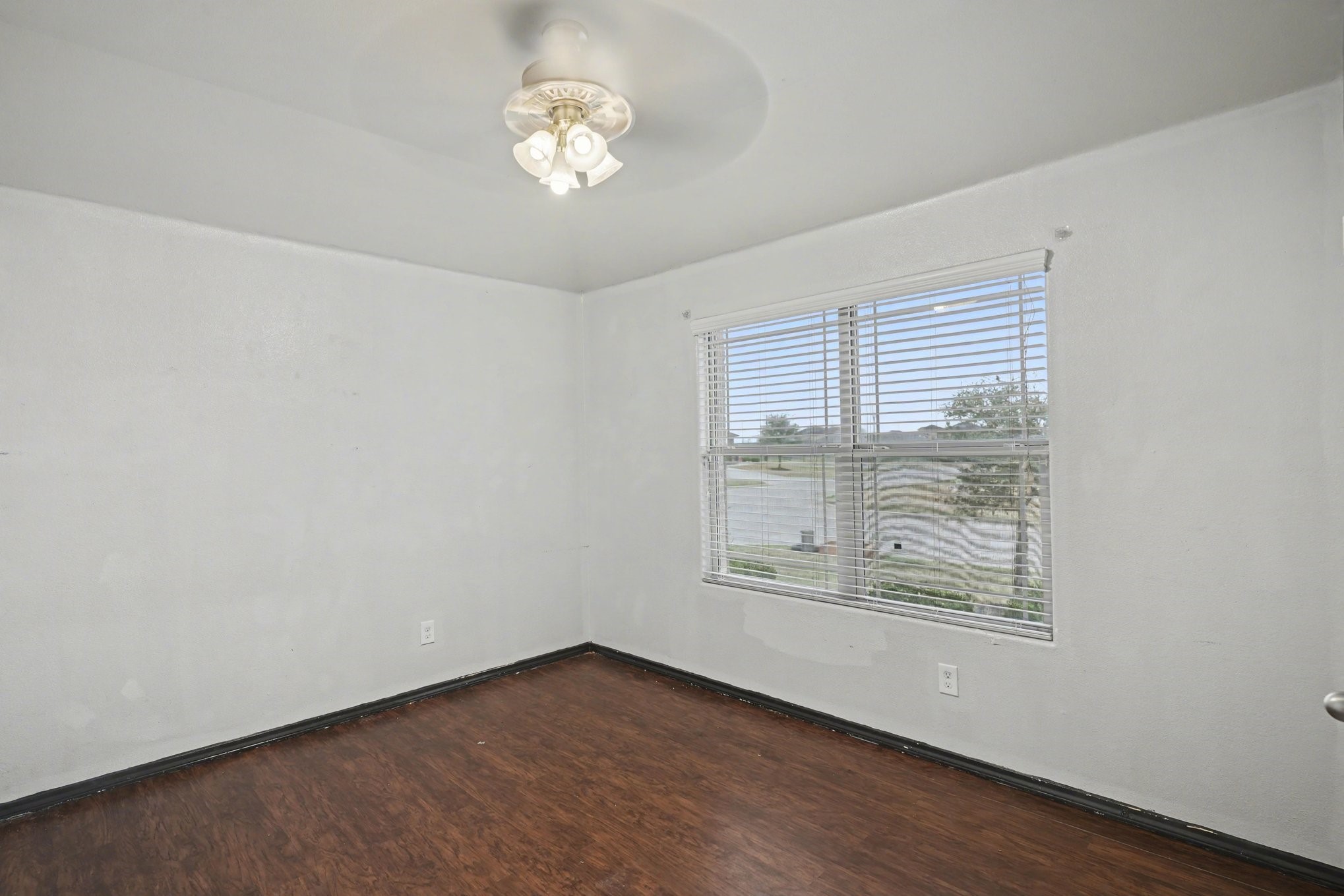 257 Meadowlands Drive Ponder TX 76259