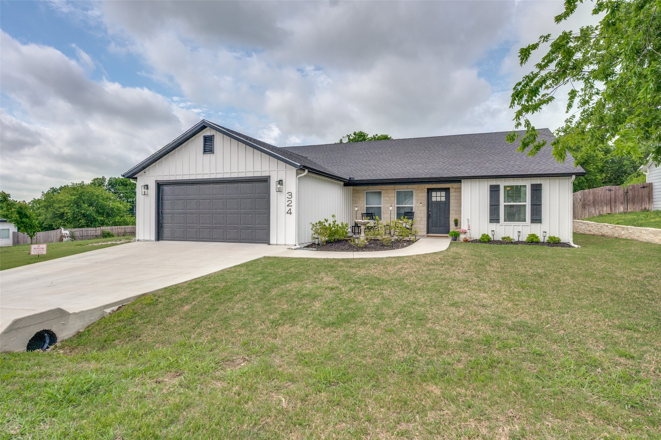 324 Hillcroft Road Fort Worth TX 76108