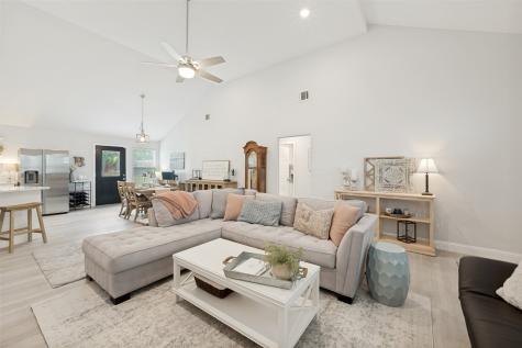 324 Hillcroft Road Fort Worth TX 76108