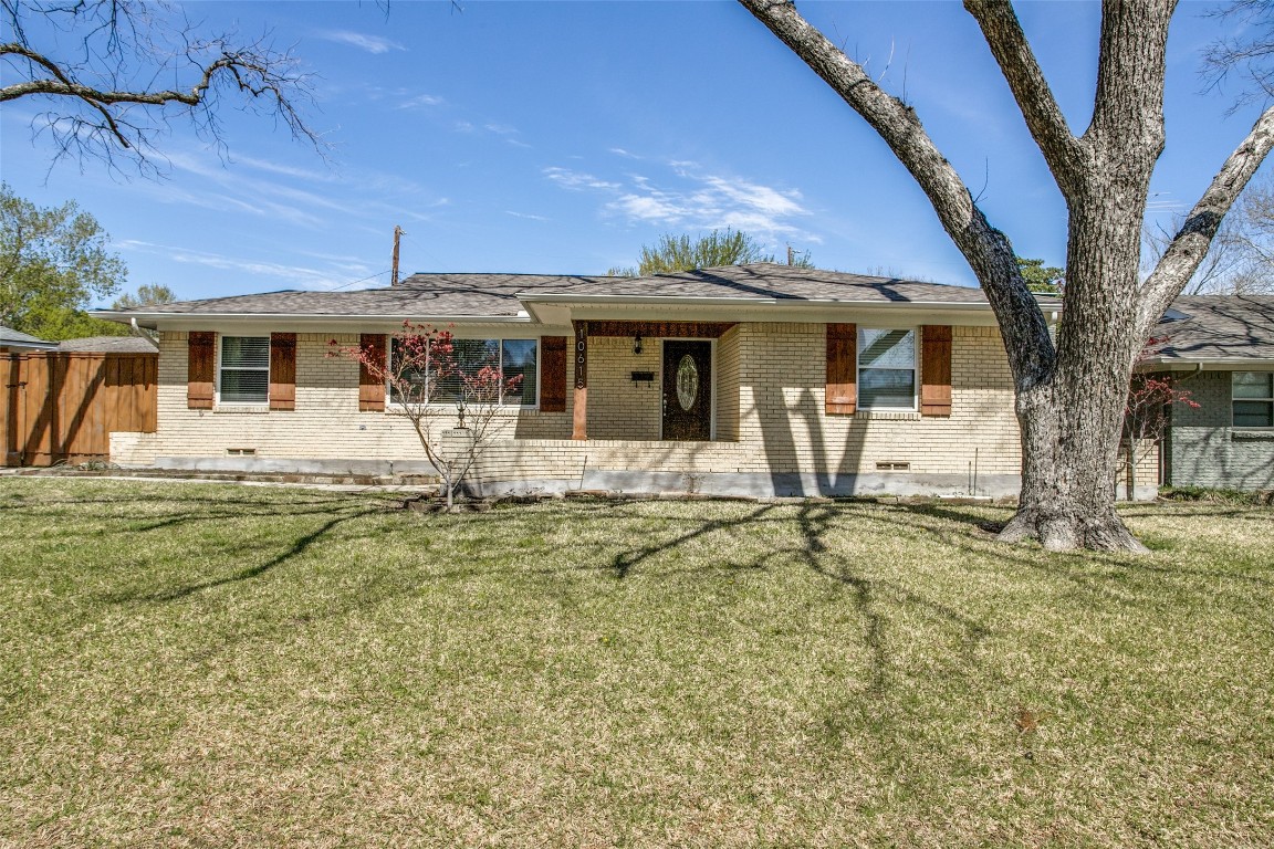 10615 Larchfield Lane Dallas TX 75238