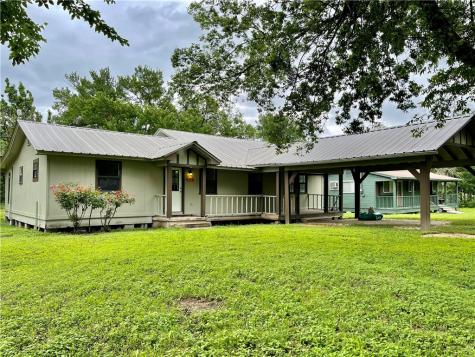 201 Satin Road Chilton TX 76632