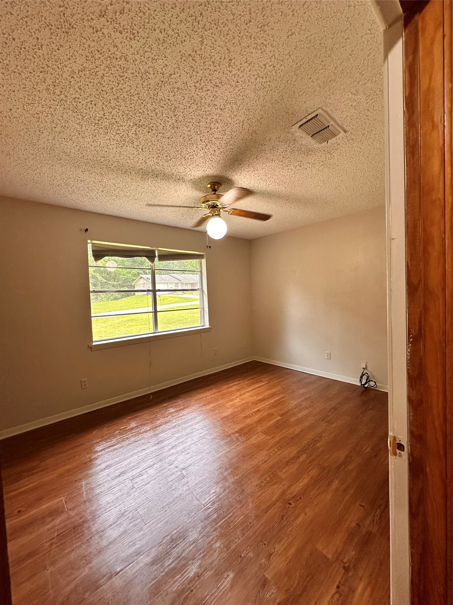 303 Crow Linden TX 75563