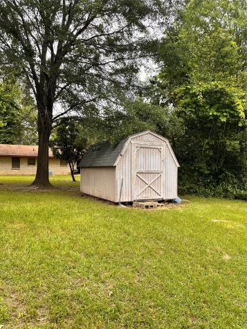 303 Crow Linden TX 75563
