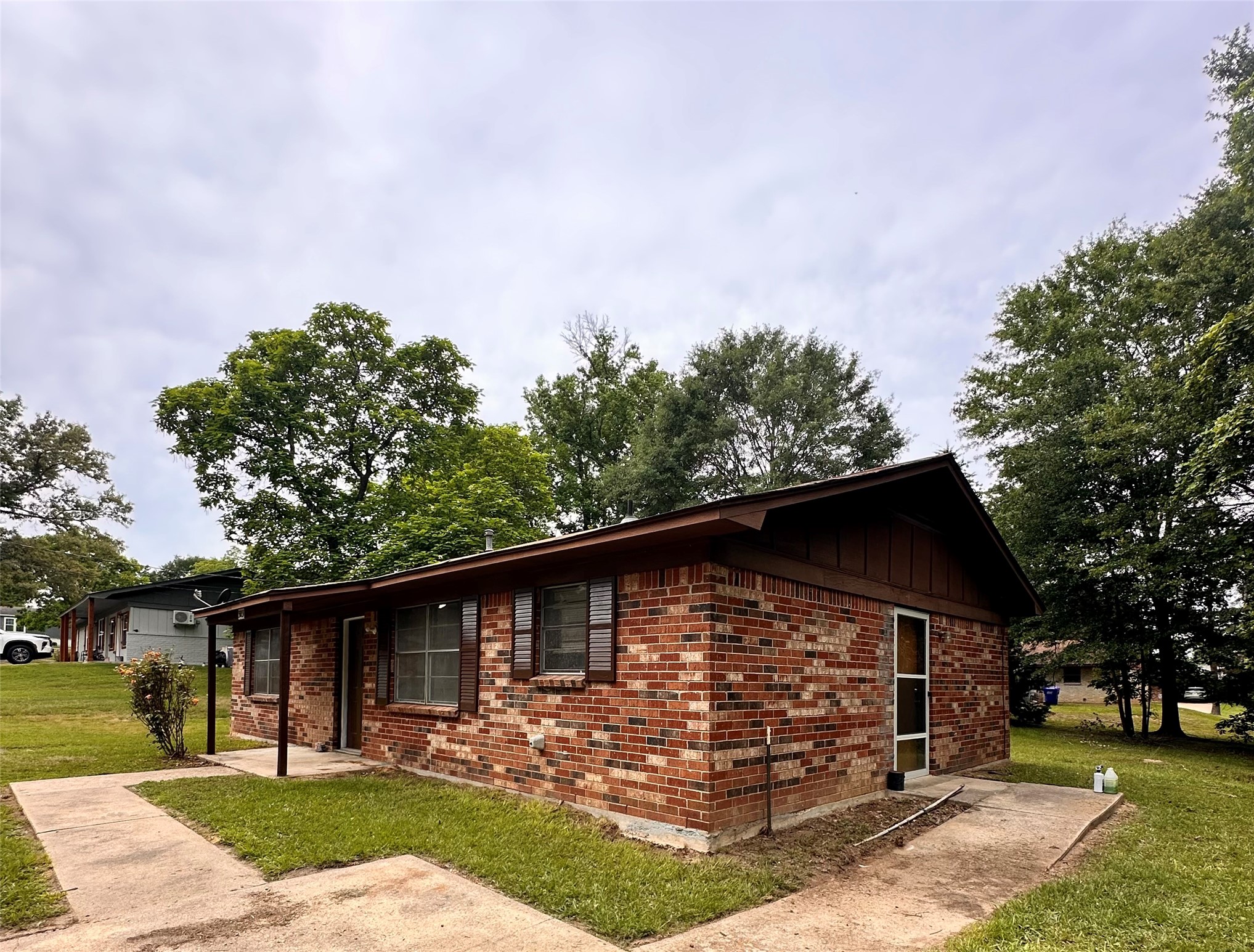 303 Crow Linden TX 75563