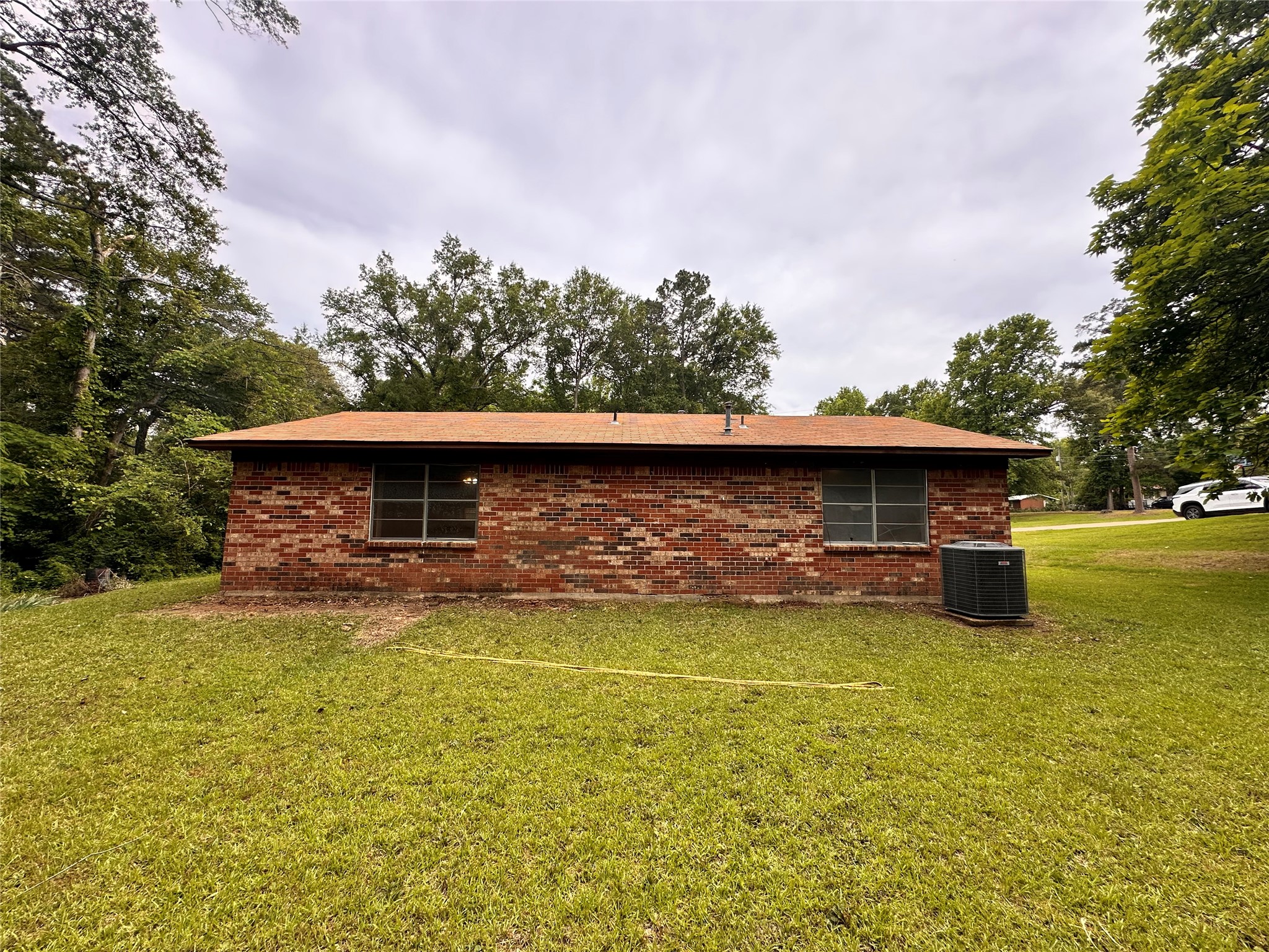 303 Crow Linden TX 75563
