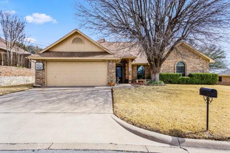 1209 Westbriar Drive Weatherford TX 76086