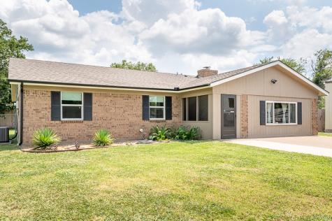 2009 Wood Court Granbury TX 76048