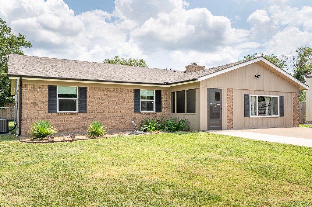 2009 Wood Court Granbury TX 76048