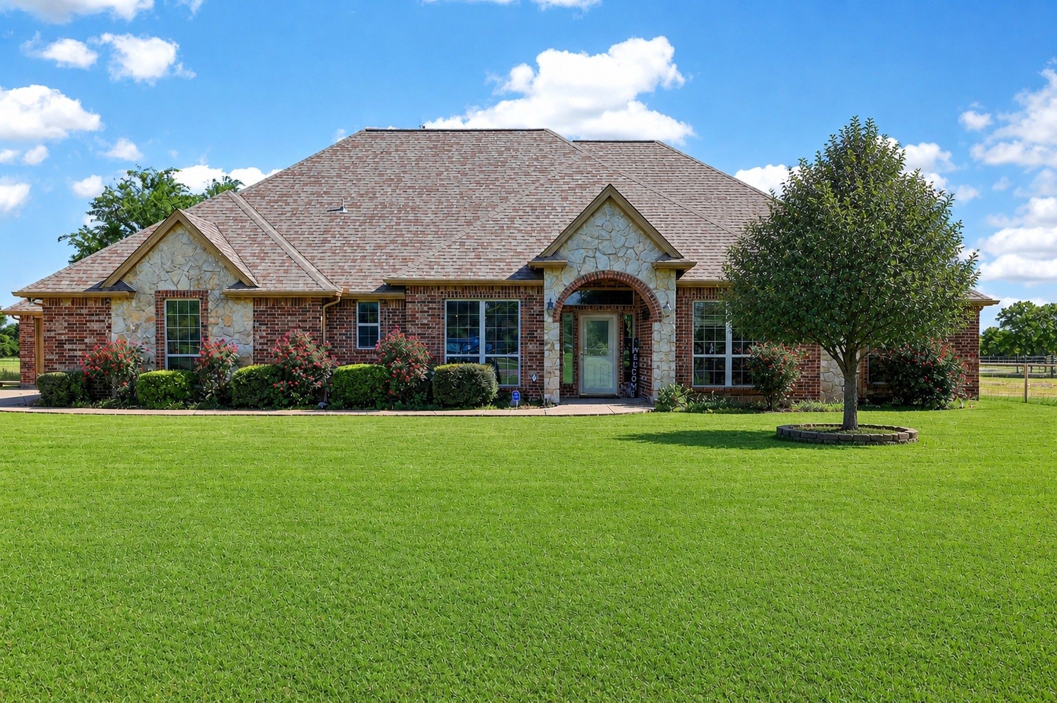 1035 Highland Road Cleburne TX 76033