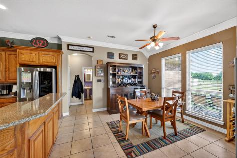 1035 Highland Road Cleburne TX 76033