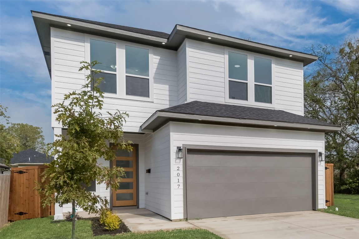 2017 Mcbroom Street Dallas TX 75212