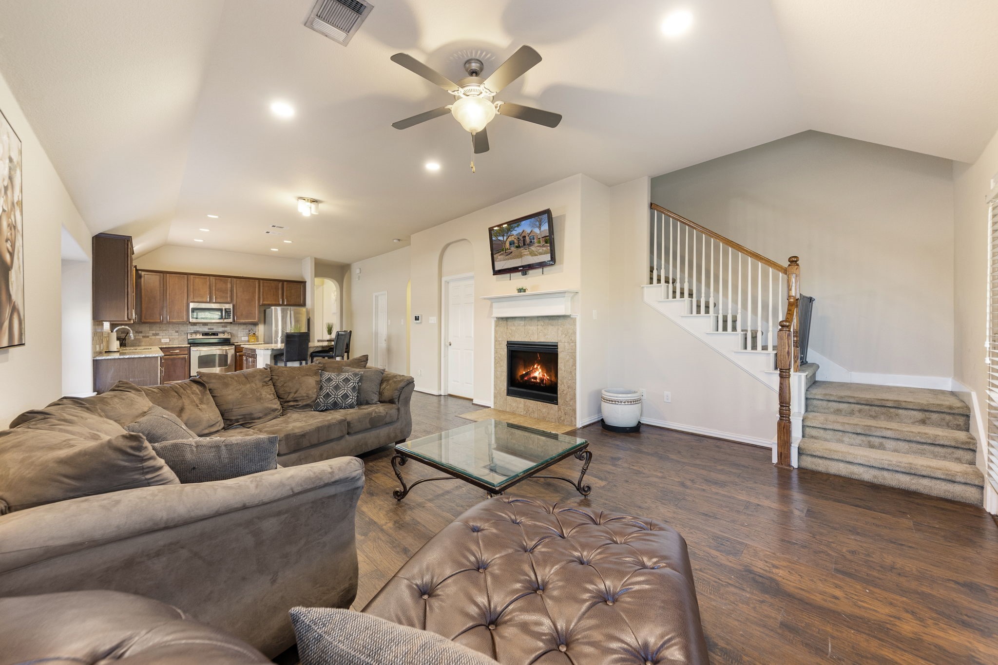 433 Castle Street Desoto TX 75115