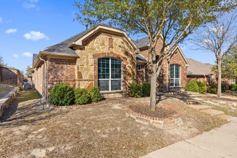 433 Castle Street Desoto TX 75115